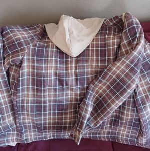 Lightweight quilted hoodie flannel